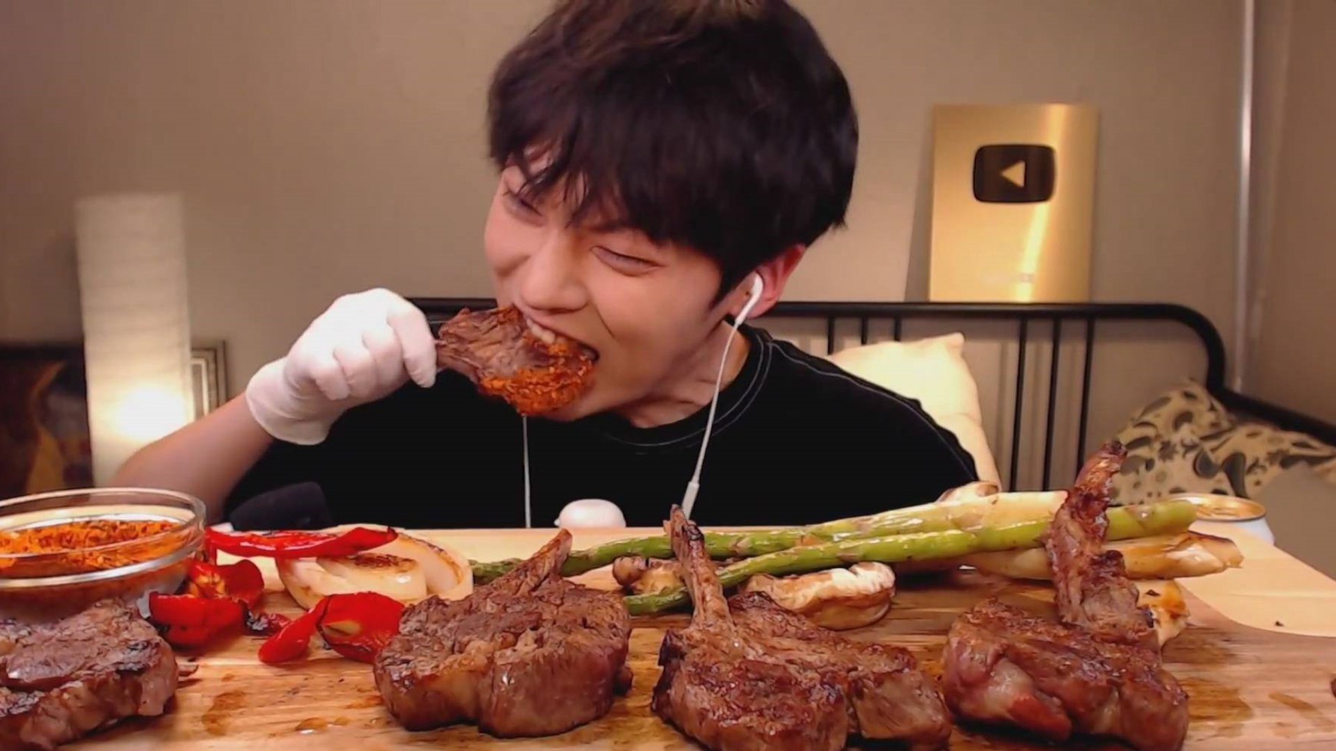 新 【SIO】 烤羊肉蘑菇+喝啤酒